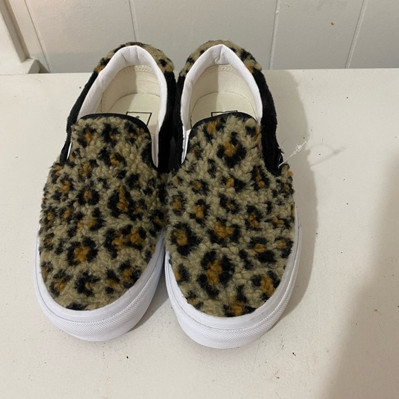 Van’s slip on shoes - Picture 2 of 4